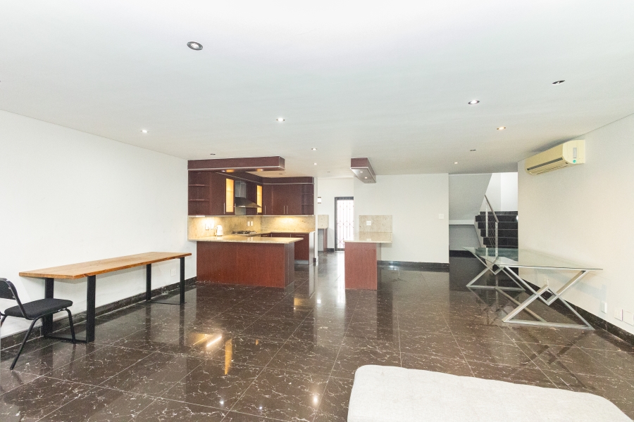 4 Bedroom Property for Sale in Parklands North Western Cape